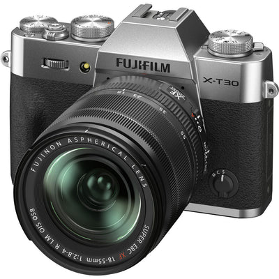 Appareil photo sans miroir FUJIFILM X-T30 II avec objectif XF 18-55 mm f/2.8-4 R LM OIS (argent)