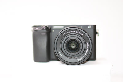 Sony a6400 Mirrorless Camera with 16-50mm f/3.5-5.6 OSS II Lens - ILCE-6400AK
