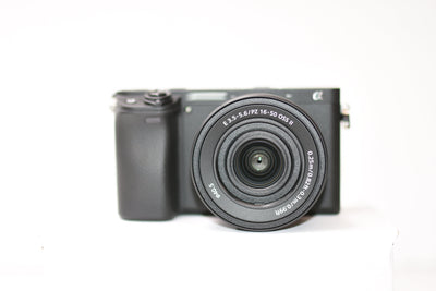 Sony a6400 Mirrorless Camera with 16-50mm f/3.5-5.6 OSS II Lens - 7PC Bundle Sony
