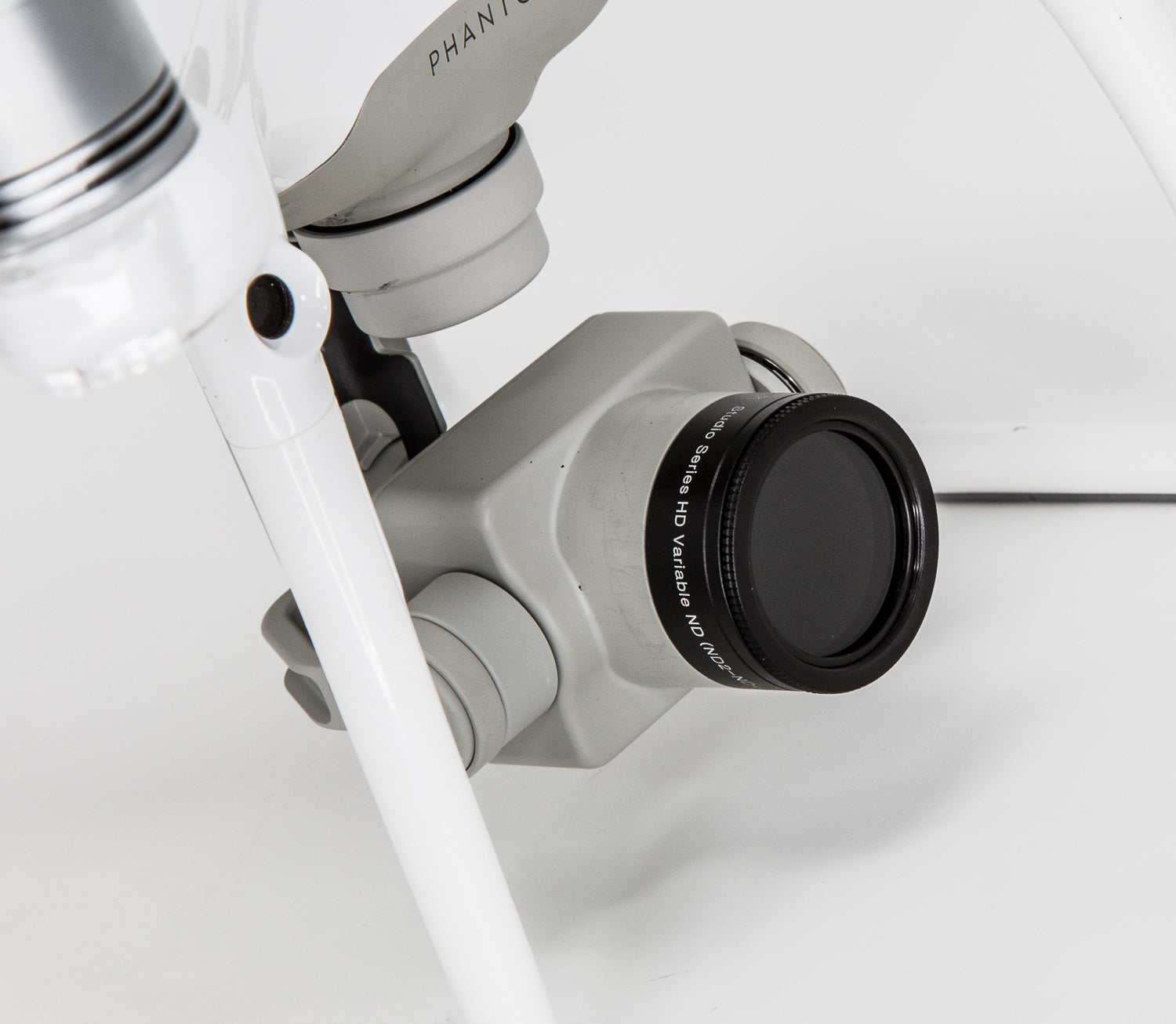 DJI Phantom 4 7 Piece Filter Kit UV, CPL, ND2-ND400 + Gimbal Lens Cap + Case Ultimaxx