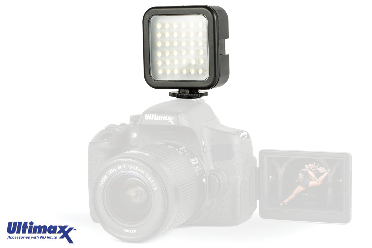 Kit d'éclairage vidéo LED universel professionnel ULTIMAXX avec 2 piles et support