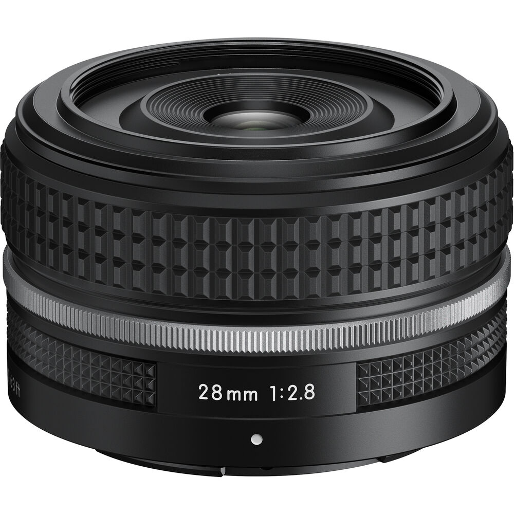 Objectif Nikon NIKKOR Z 28 mm f/2.8 (SE) - Nouveau dans une boîte blanche - Ensemble d'accessoires 7 pièces