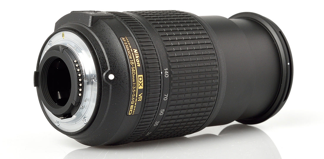 Nikon AF-S DX NIKKOR 18-140mm f/3.5-5.6G ED VR Lens