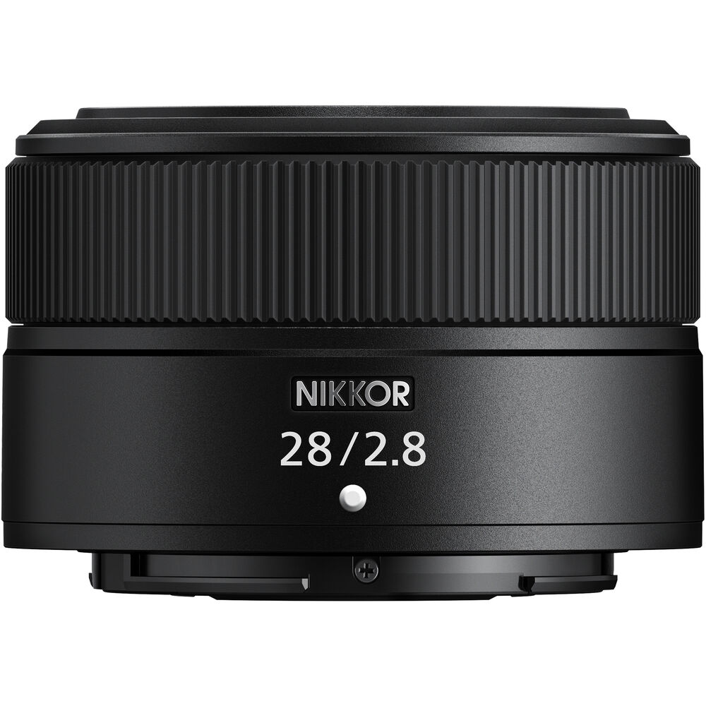 Objectif Nikon NIKKOR Z 28 mm f/2.8 20101 - Ensemble d'accessoires 7 pièces