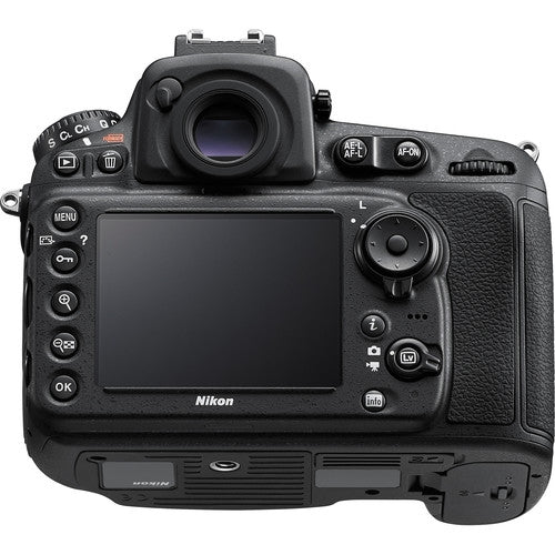 Nikon D810 Appareil photo reflex numérique 36,3 MP (boîtier uniquement) 1542 – 10 accessoires