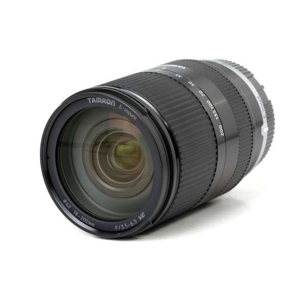 Objectif Tamron 18-200 mm Di III VC pour appareils photo Sony à monture E (noir) - Kit d'accessoires