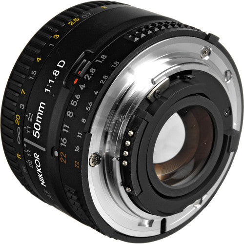 Nikon AF NIKKOR 50 mm f/1.8D Objectif autofocus + Téléobjectif et objectifs grand angle