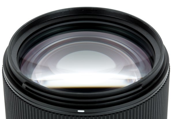 Objectif artistique Sigma 135 mm f/1.8 DG HSM pour Sony E - 240965