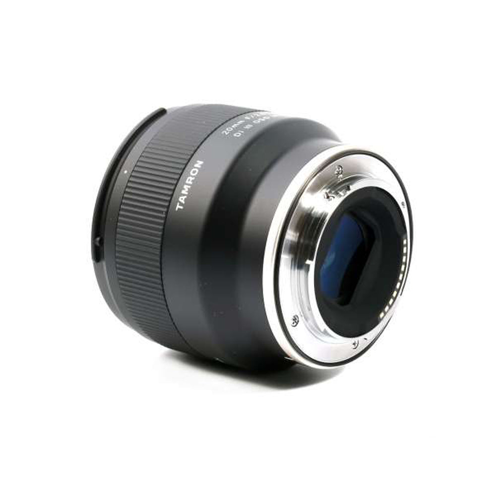 Objectif Tamron 20 mm f/2.8 Di III OSD M 1:2 pour Sony E F050 - Ensemble d'accessoires 7 pièces