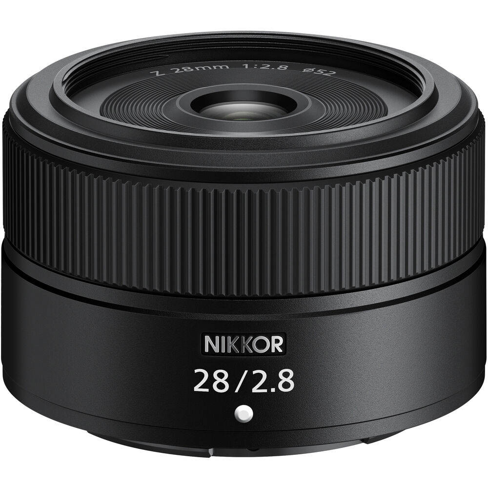 Objectif Nikon NIKKOR Z 28 mm f/2.8 20101 - Ensemble d'accessoires 7 pièces