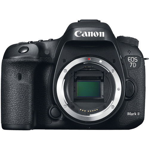 Appareil photo reflex numérique Canon EOS 7D Mark II avec objectif IS USM 18-135 mm - Kit d'accessoires 20 pièces