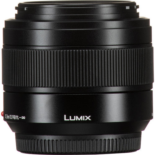 Panasonic Leica DG Summilux 25mm f/1.4 II ASPH. Objectif H-XA025 + ensemble de filtres UV